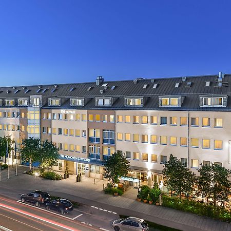 Nh Muenchen City Sued Exterior foto